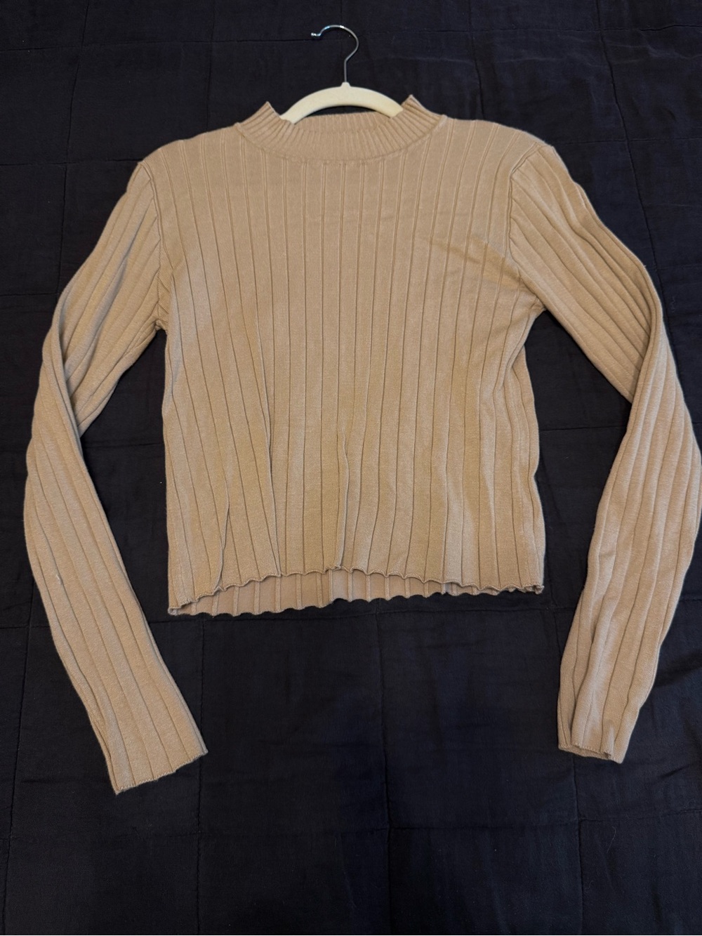 Forever 21 Beige Ribbed Mock Neck Crop Sweater